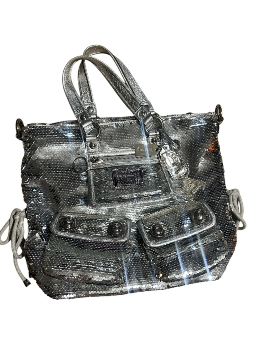 Coach Poppy spotlight silver purse Y2K handheld tote with keychains